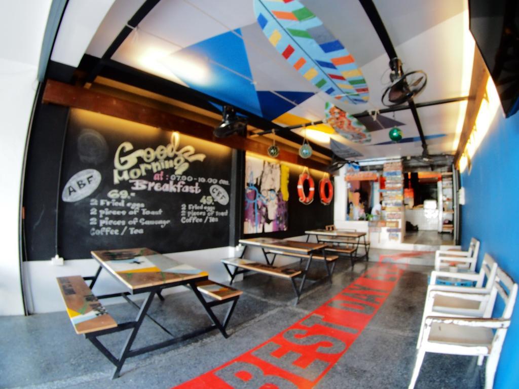 Art-C House Hotel Phuket ภายนอก รูปภาพ