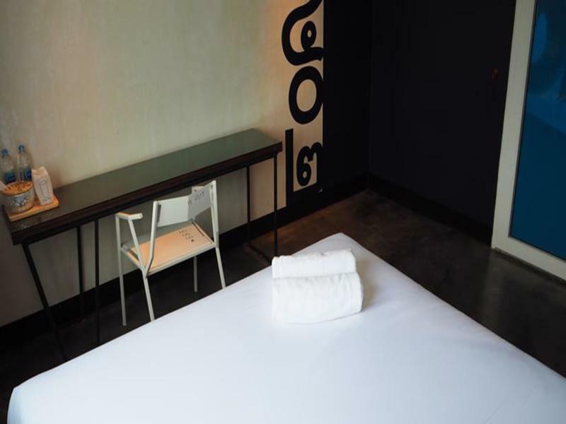 Art-C House Hotel Phuket ภายนอก รูปภาพ
