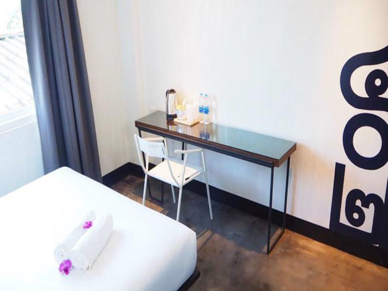 Art-C House Hotel Phuket ภายนอก รูปภาพ